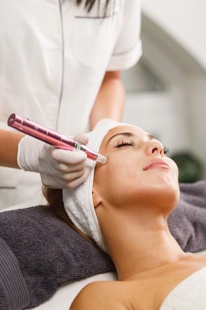 Profunda con DermaPen